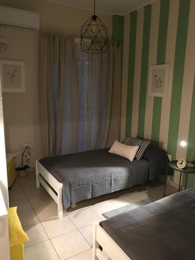 Ferienwohnung Socrates Path Athen Exterior foto