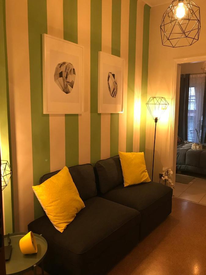 Ferienwohnung Socrates Path Athen Exterior foto